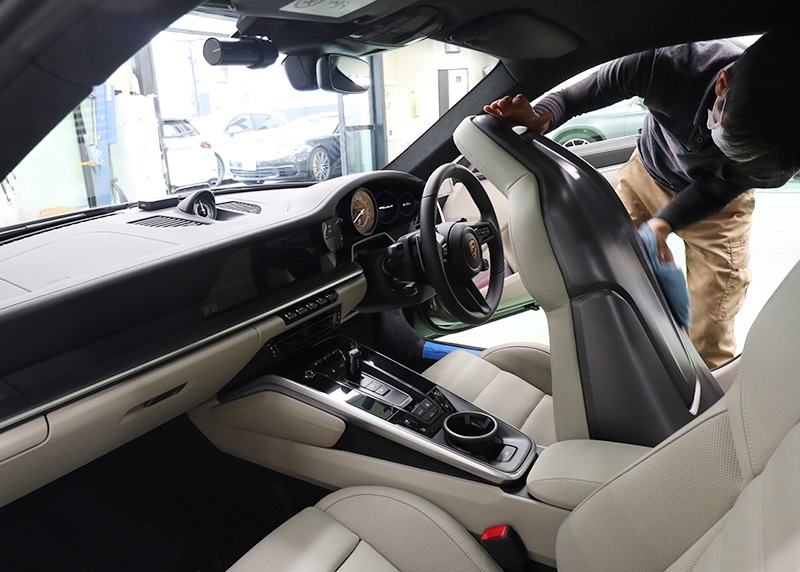 タバコのヤニ、排ガス汚れもクリーンに